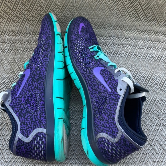 Nike Purple and Teal Women's Sneakers - Picture 4 of 6